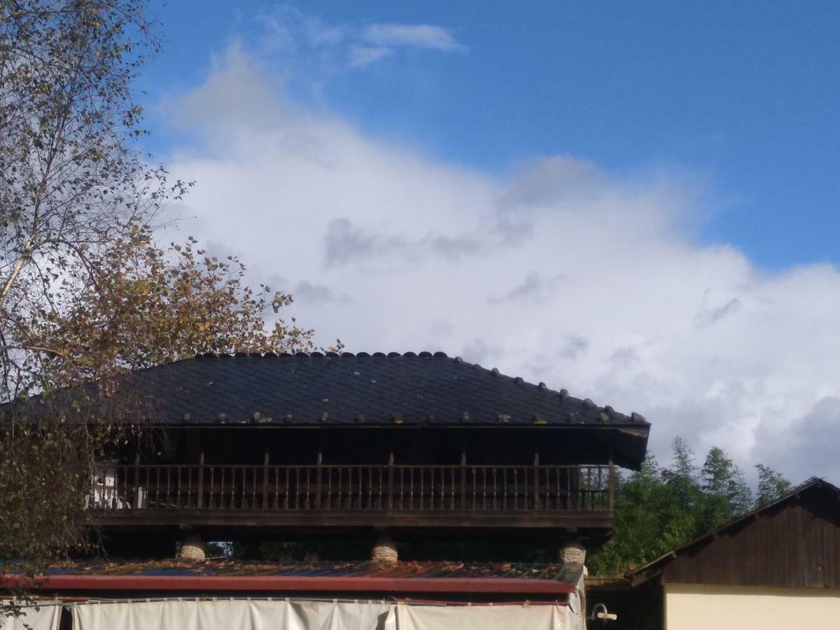 Camping A Grandella El Franco Екстериор снимка